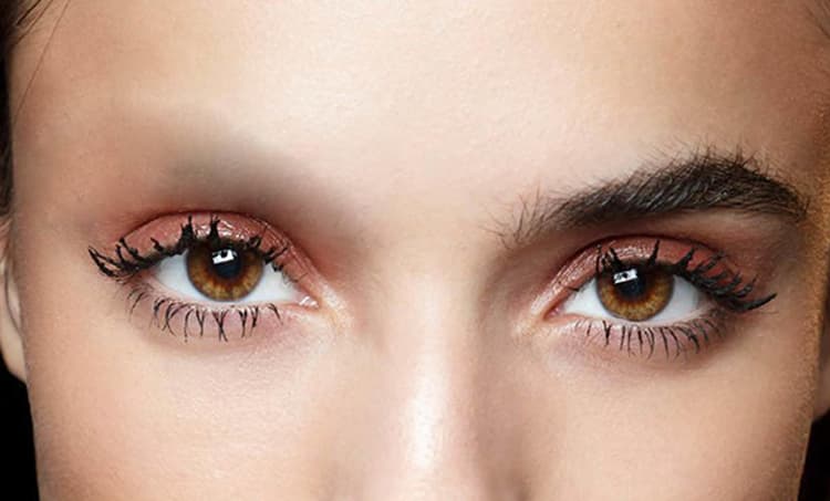 Eyebrow Hair Loss Treatment